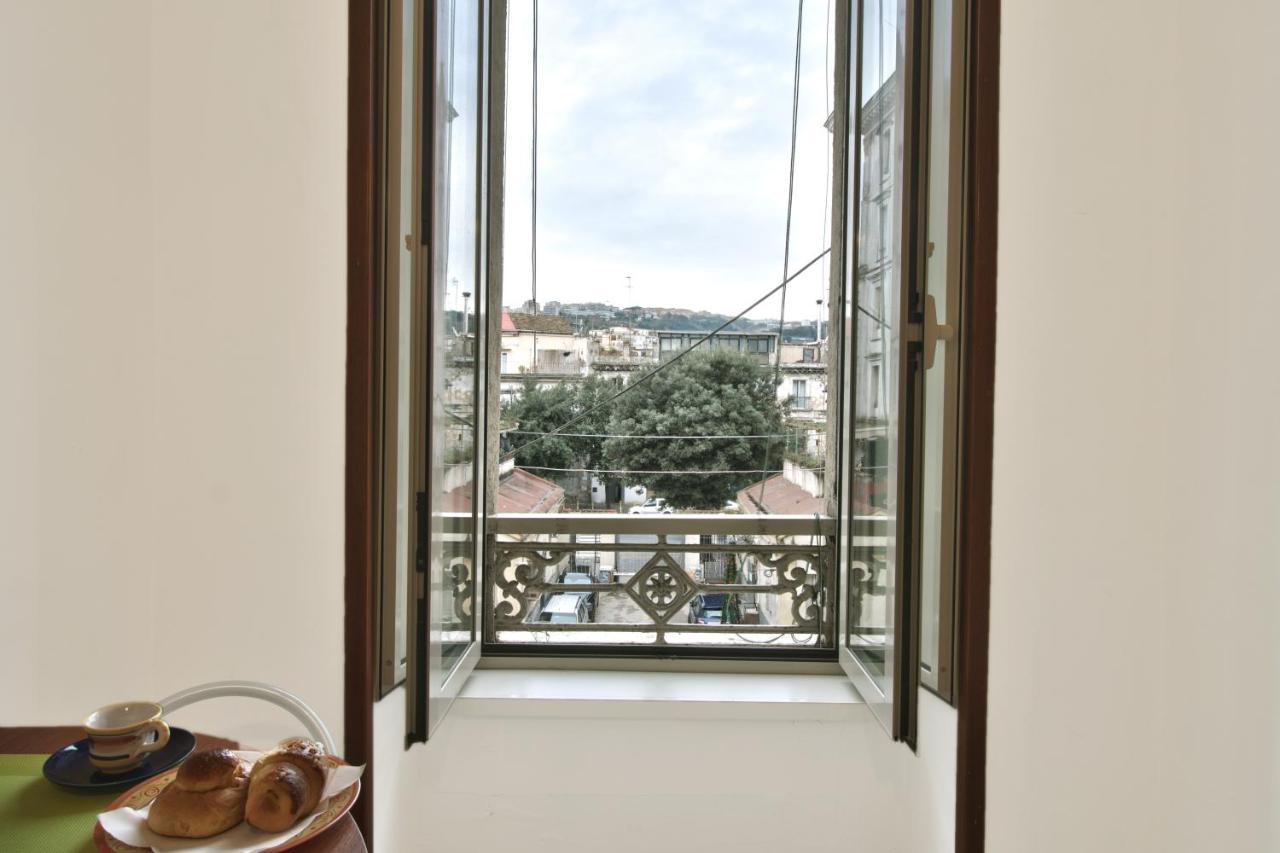 Bnb Etnuvio, Double Rooms In Napels Buitenkant foto