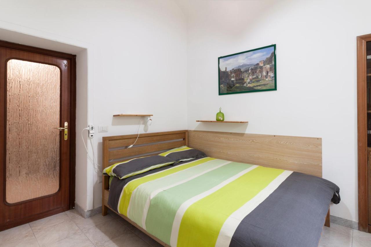 Bnb Etnuvio, Double Rooms In Napels Buitenkant foto