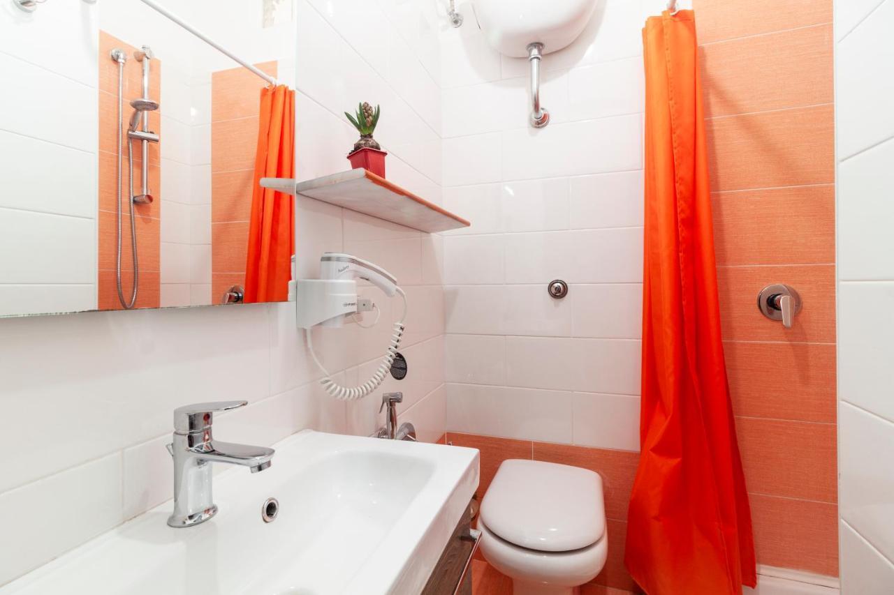 Bnb Etnuvio, Double Rooms In Napels Buitenkant foto